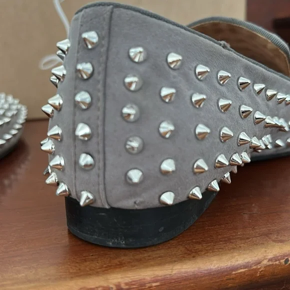 Christian Louboutin Gray Studded Men's Shoes - Picture 9 of 11
